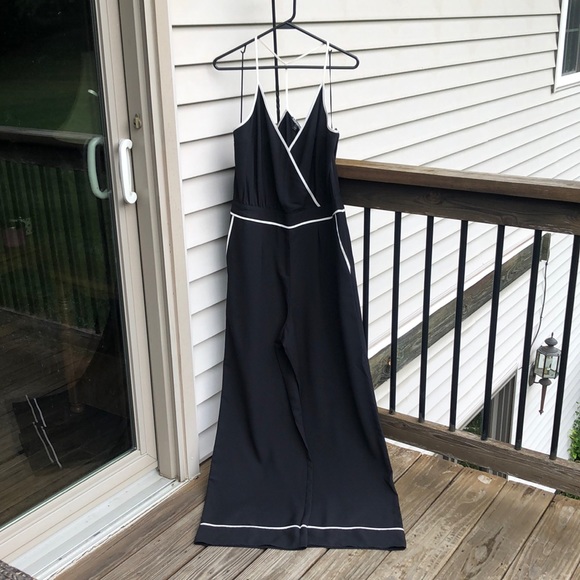 Chic Black and White Jumpsuit by Express - Picture 1 of 14